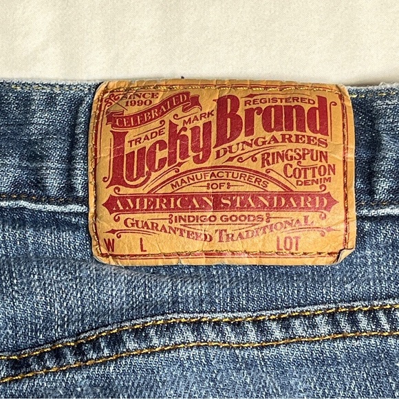 Lucky Brand Mid Rise Flare Leg Gene Montesano Denim Jeans Women’s 8/29 - Picture 8 of 12
